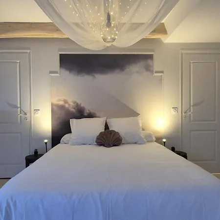 Apartment Atypiques - *** - & Balneo Saumur