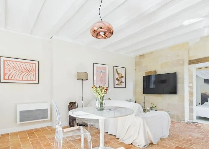 Atypiques - *** - & Balneo