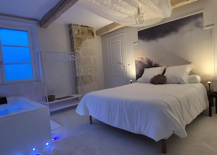 Atypiques - *** - & Balneo Saumur